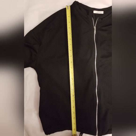 Zara Black Bomber-like Jacket - Picture 8 of 9